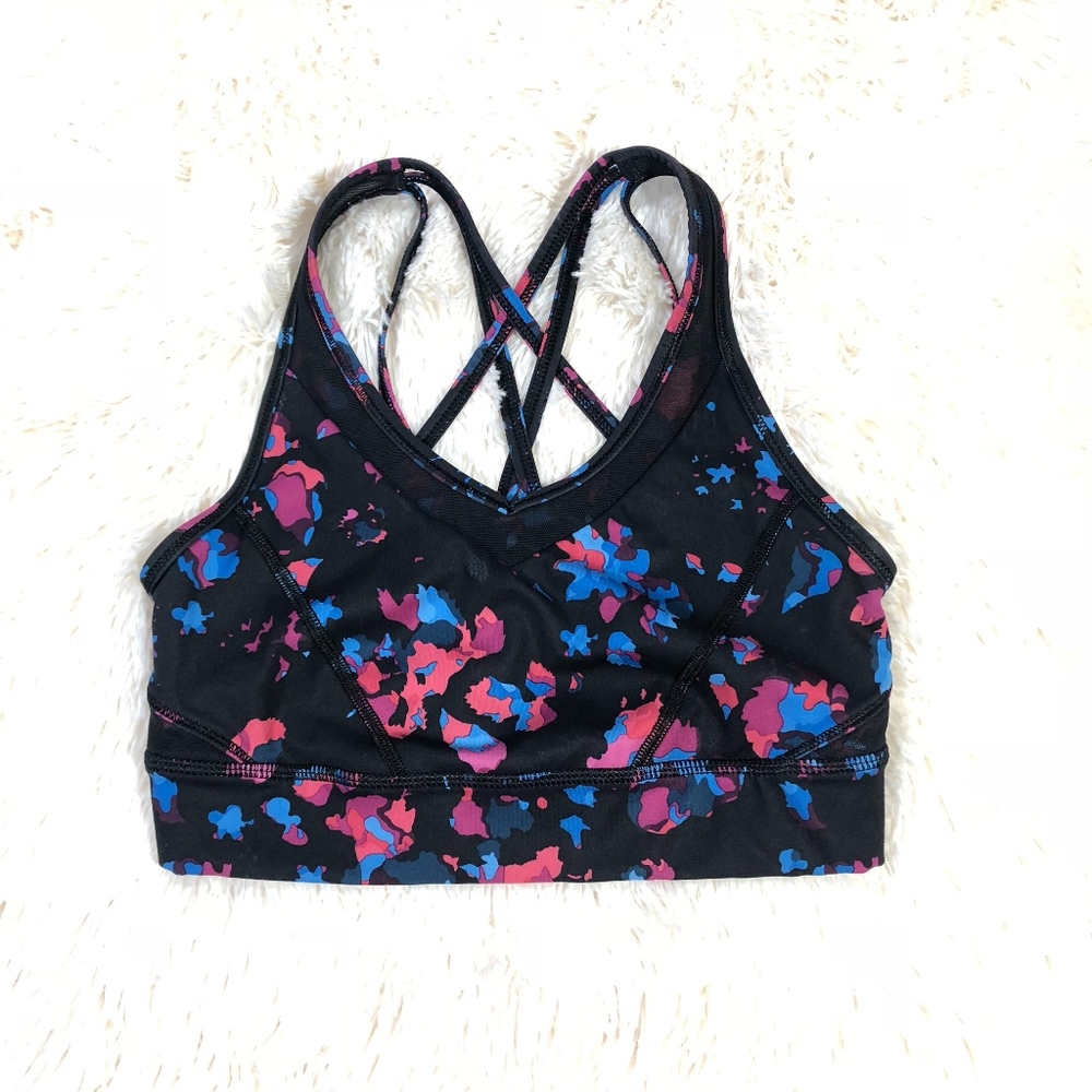 Lululemon Strap It Like Its Hot Bra Size 4